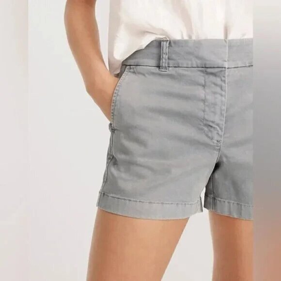 NWT J.Crew 4" Stretch Chino Short, Storm Grey, Size 6 - Picture 2 of 6